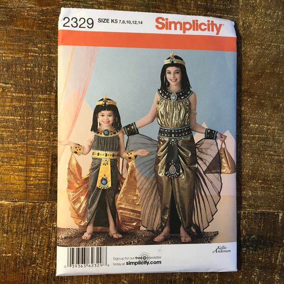 Simplicity Sewing Pattern 2329 Girls Costume Cleopatra Egyptian Queen 7-14 UNCUT - Picture 1 of 2